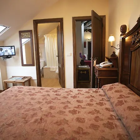 Casa De Diaz 2*